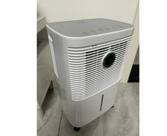 12 lít/ngày đèn LED Smart Air Dehumidifier Dập tắt Không gian hạn chế Căn hộ kích thước nhỏ Thuốc loại bỏ độ ẩm